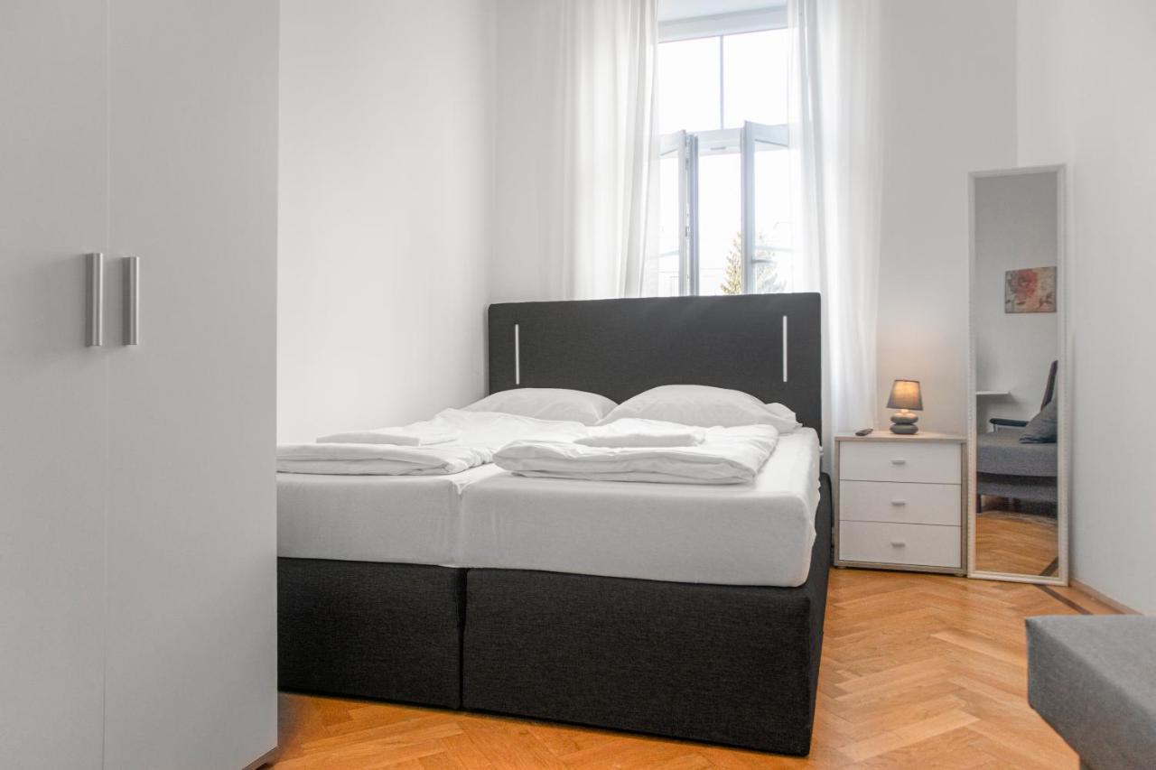 Superb 7Br Shared Apartment- Near Hauptbahnhof فيينا المظهر الخارجي الصورة