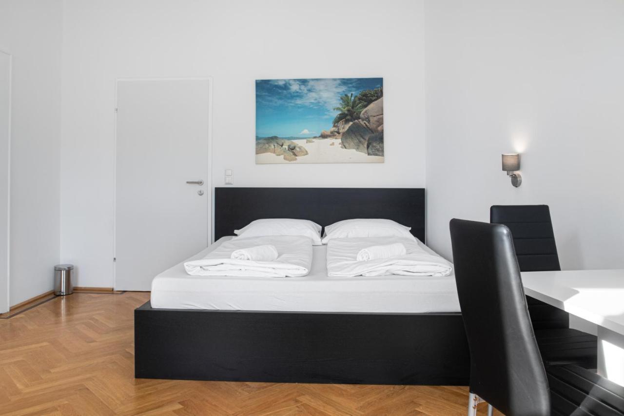 Superb 7Br Shared Apartment- Near Hauptbahnhof فيينا المظهر الخارجي الصورة