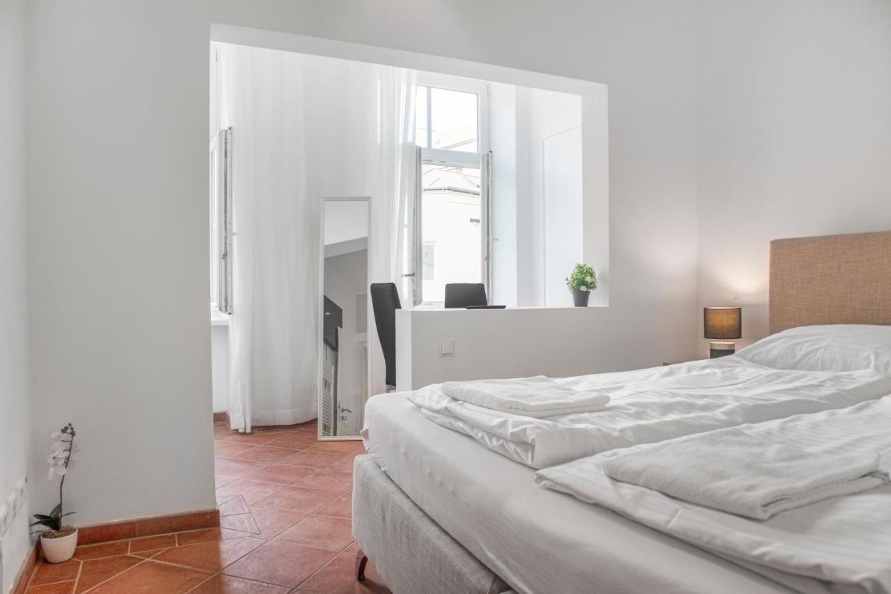 Superb 7Br Shared Apartment- Near Hauptbahnhof فيينا المظهر الخارجي الصورة