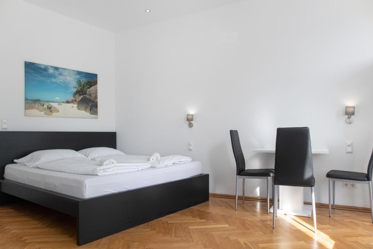 Superb 7Br Shared Apartment- Near Hauptbahnhof فيينا المظهر الخارجي الصورة
