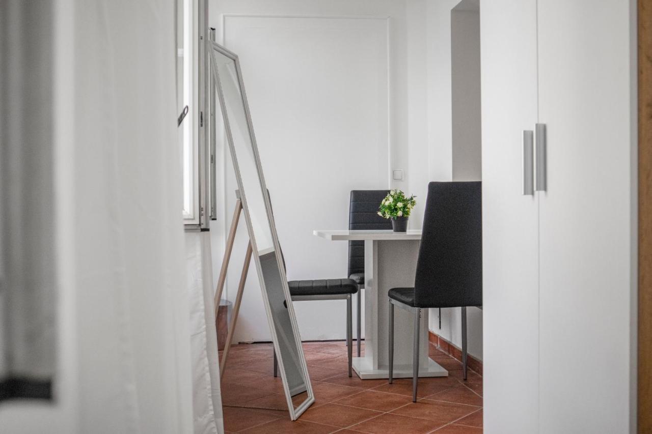 Superb 7Br Shared Apartment- Near Hauptbahnhof فيينا المظهر الخارجي الصورة