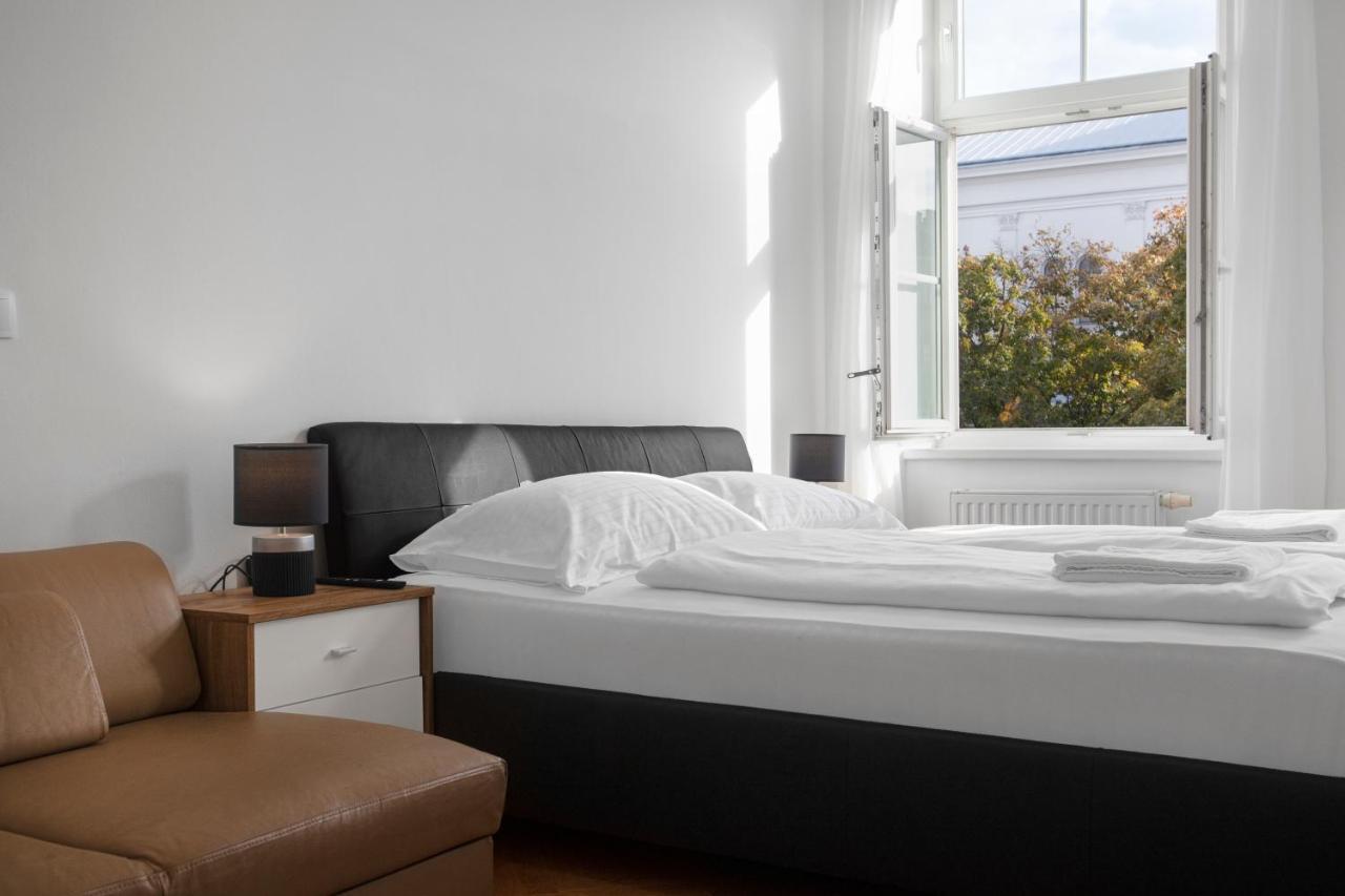 Superb 7Br Shared Apartment- Near Hauptbahnhof فيينا المظهر الخارجي الصورة